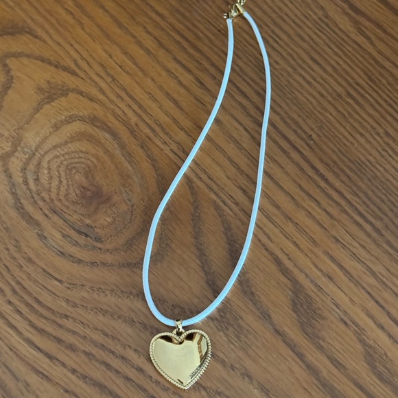 Cendre Co Australian Jewelry Belle Heart Pendant White Necklace - Picture 8 of 11